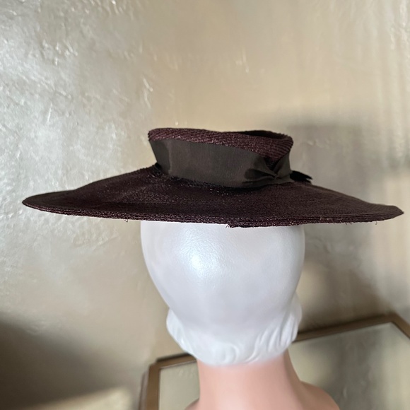 SUPERB 1940s\' BROWN STRAW TILT WIDE BRIM HAT WITH METAL STUDS main image 6